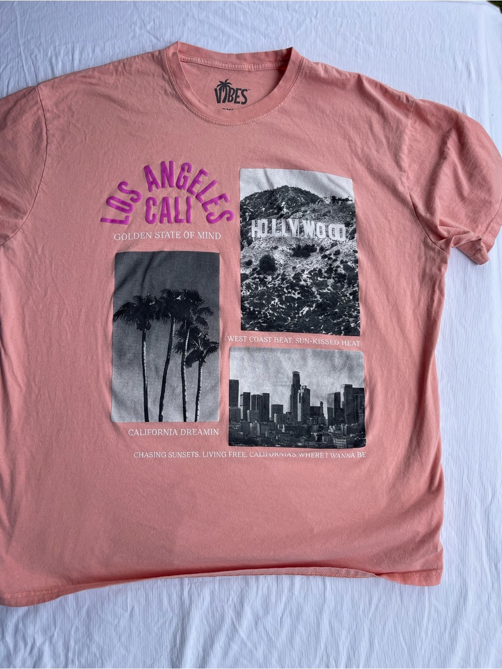 Vibe Los Angeles Graphic Tee - Coral Pink